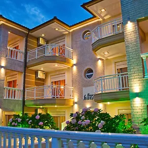 Appartamento House Spanos, Sarti